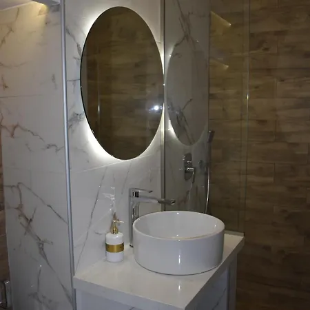 Ionian Hospitality θοη 4 شقة *